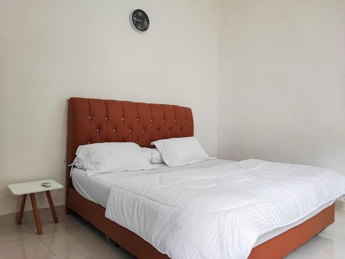 Adela Homestay Syariah Near Universitas Muhammadiyah Jambi Mitra Reddoorz Luaran gambar